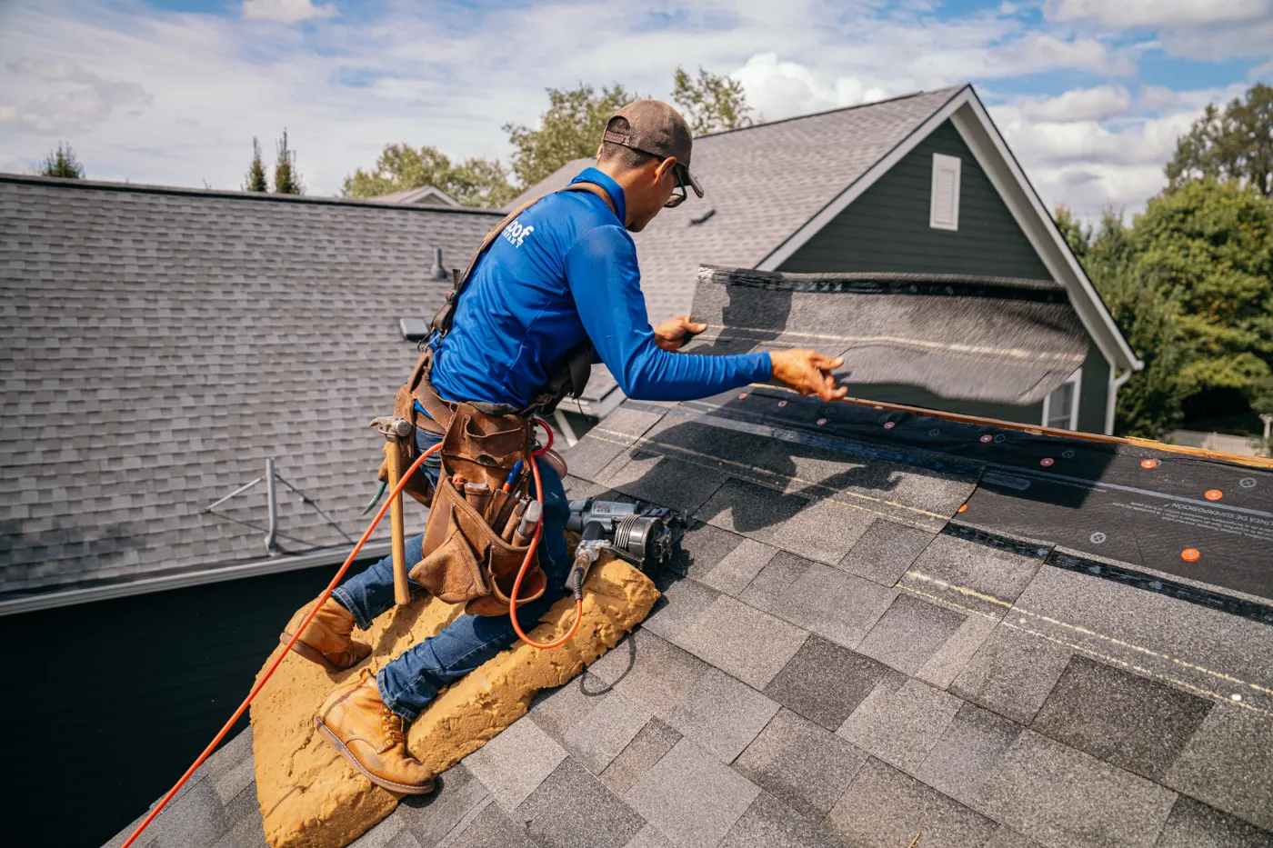 Manufacturer-certified roof installation in Southern Green